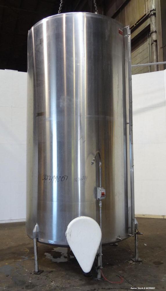 Used Perma-San Tank, 3000 Gallon, 304 Stainless Steel, Vertical.  Approximately 80" diameter x 143" straight side, flat welded top, dished bottom.  Side bottom entering agitator with a 3 blade prop, ...