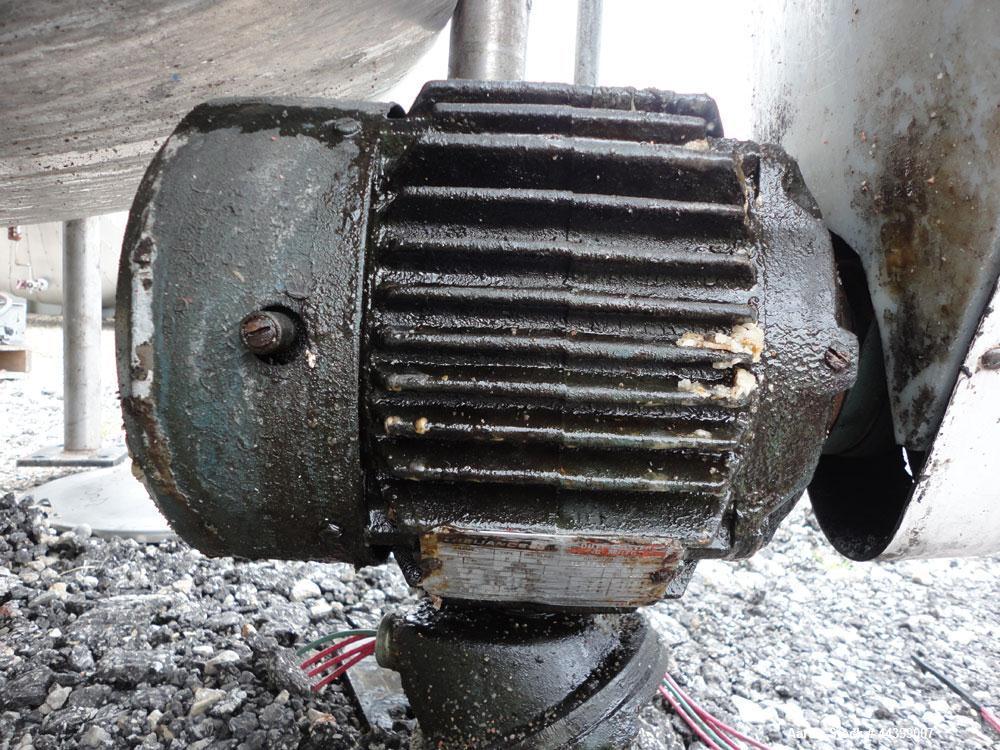 Used Perma-San Tank, 3000 Gallon, 304 Stainless Steel, Vertical.  Approximately 80" diameter x 143" straight side, flat welded top, dished bottom.  Side bottom entering agitator with a 3 blade prop, ...