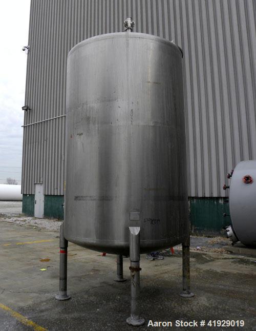 Used- Perry Products Tank, 2000 Gallon, 316 Stainless Steel, Vertical. 76" diameter x 108" straight side, dished top and bot...