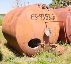 USED:Pfaudler tank, 2000 gallon, stainless steel, horizontal. Approx88" diameter x 78" straight side, dished ends. Insulated, carbonsteel shell. End bottom 3 blade agitator blade, approx 1 hp motor.O...