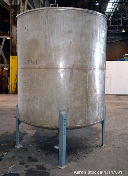 Used Pfaudler Permutit Canada Tank, 1000 Imperial Gallons (1200 US Gallons), 304 Stainless Steel, Vertical. 68’’ Diameter x 70’’ straight side. Flat open top with a 1 piece 1/4 hinged cover, dished b...