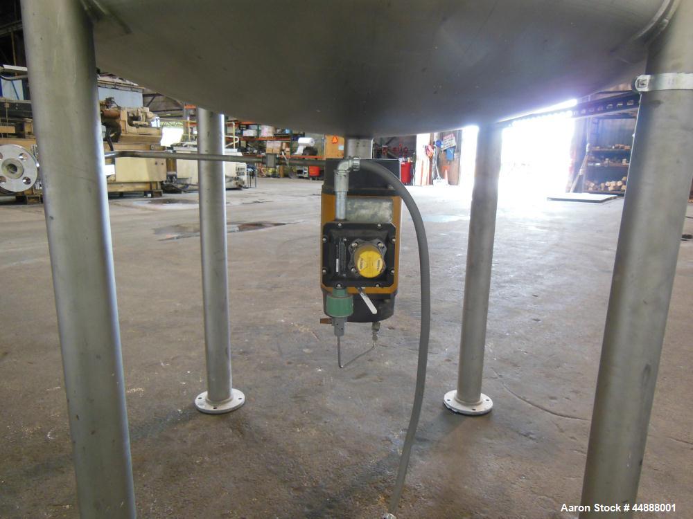 Used Precision Stainless Pressure Tank, 1000 Gallon, 304L Stainless Steel, Vertical. 66" Diameter x 60" straight side, dished top and bottom. Internal rated 25 psi at -20 to 350 degrees F., vacuum de...