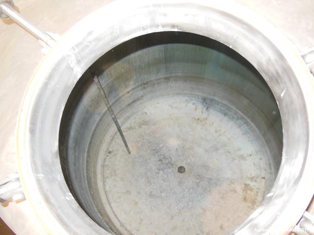 Used Precision Stainless Pressure Tank, 1000 Gallon, 304L Stainless Steel, Vertical. 66" Diameter x 60" straight side, dished top and bottom. Internal rated 25 psi at -20 to 350 degrees F., vacuum de...