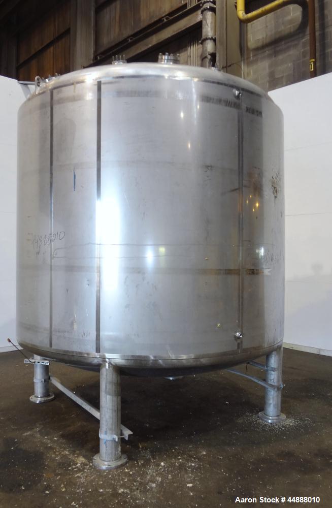 Used Precision Stainless Pressure Tank, 4000 Gallon, 304L Stainless Steel, Vertical. 108" Diameter x 88" straight side, dished top and bottom. Internal rated 15 psi at -20 to 225 degrees F., vacuum d...