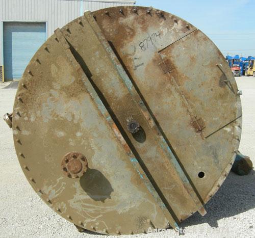 Used R.D. Cole Manufacturing Tank, 2300 gallon, 304 stainless steel, vertical. 78" diameter x 114" straight side, flat top with a bolt on cover with a 18'' x 36'' hinged cover, flat bottom. Carbon st...