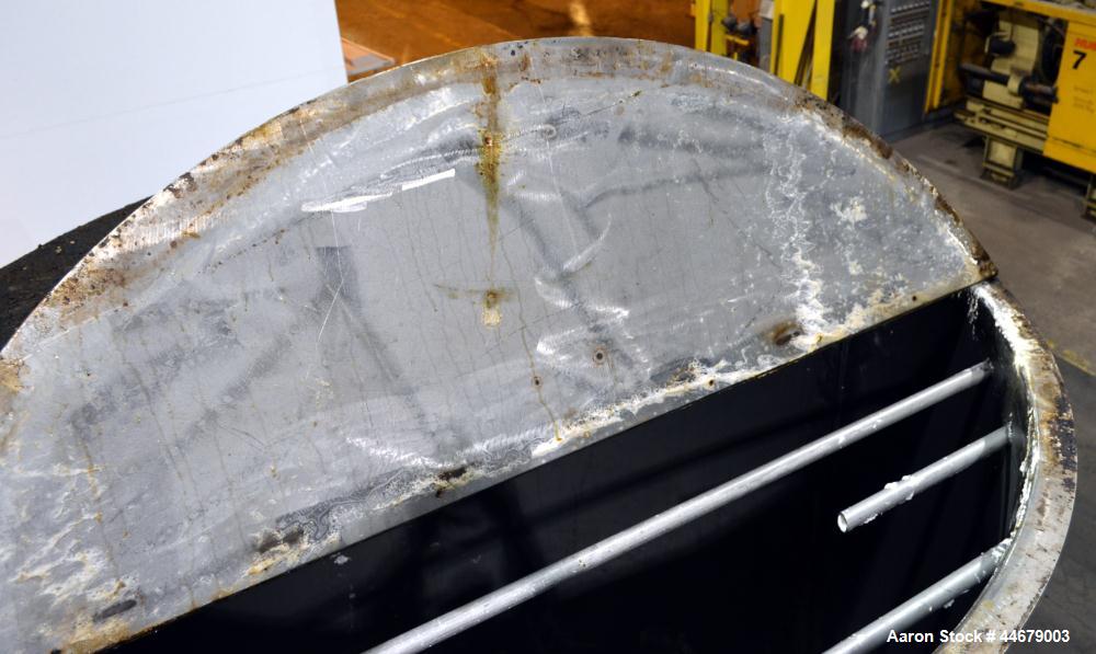 Used RECO Richmond Engineering Company Tank, 3170 Gallon, 304 Stainless Steel, Vertical. Approximate 84" diameter x 122" straight side, flat top with a 1/4 hinged cover, dished bottom. Internal rated...