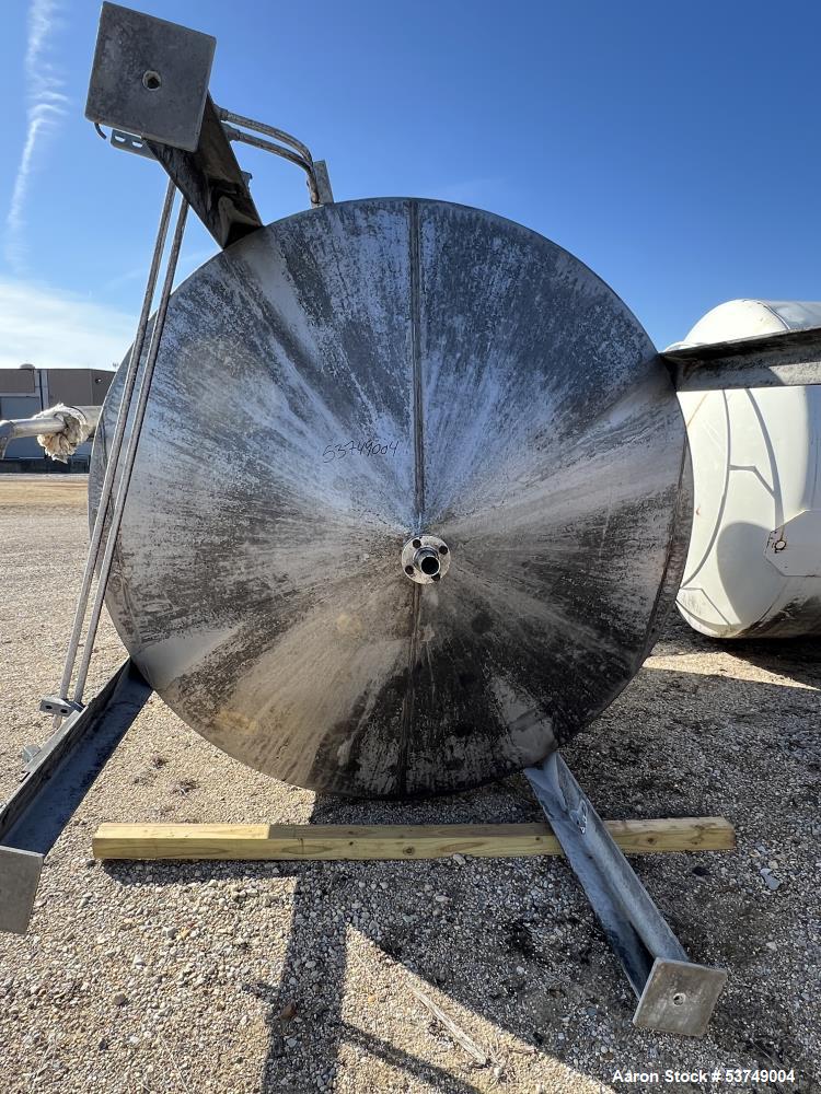 Used Industrial 96" Diameter Reco USA 304 Stainless Steel 2,700 Gallon Vertical