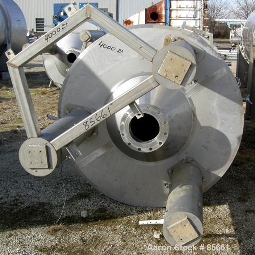 USED: Reimelt pressure tank, 1849 gallon (7000 liter), 304 stainless steel, vertical. 64" diameter x 138" straight side, dis...