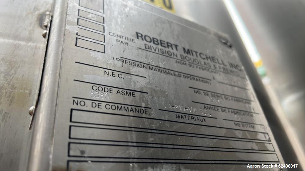 Used Robert Mitchell Jacketed Tank, Approximate 1150 Gallon, 304 Stainless Steel