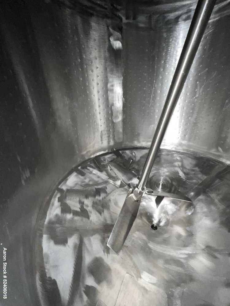 Used Robert Mitchell Jacketed Tank, Approximate 1150 Gallon, 304 Stainless Steel