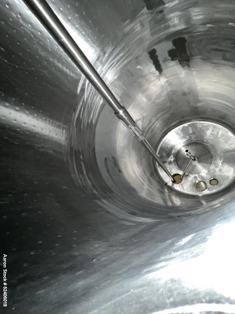 Used Robert Mitchell Jacketed Tank, Approximate 1150 Gallon, 304 Stainless Steel