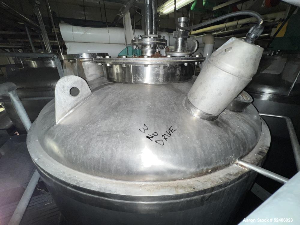 Used Robert Mitchell Jacketed Tank, Approximate 1150 Gallon, 304 Stainless Steel