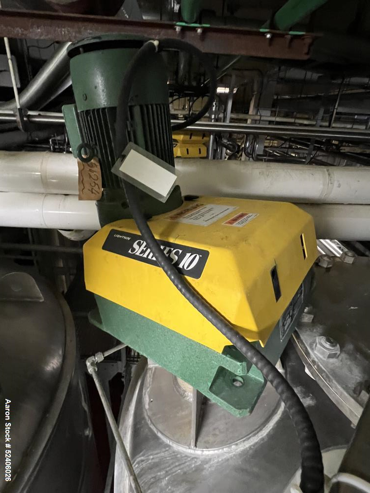 Used Robert Mitchell Balance Jacketed Tank, Approximate 1700 Gallon, 304 Stainle