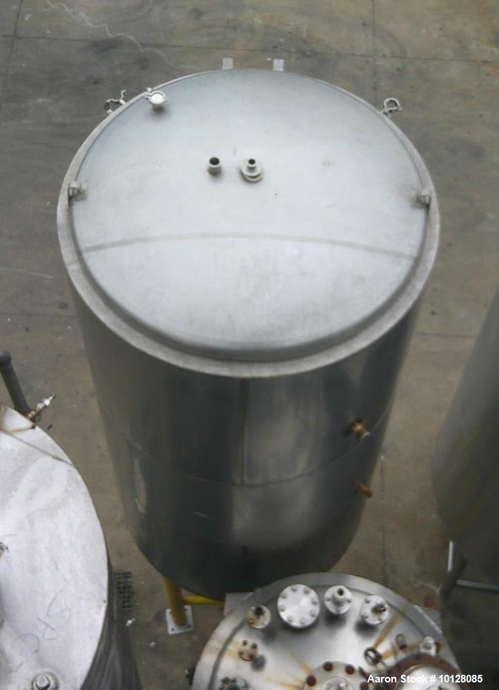 Used 2,000 Gallon Santa Rosa Stainless Steel Jacketed Vertical Tank – 20 PSI MAWP, Three-Zone