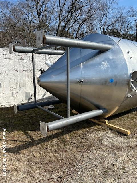 Approximately 4,650 Gallon 304 Stainless Steel Jacketed Vessel Manufacturer: