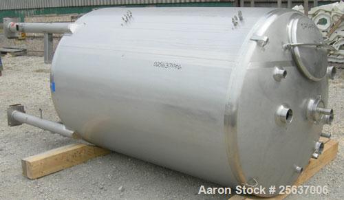 Used Stainless Fabrication Tank, 1,000 Gallon, 316L Stainless Steel, Vertical. 60" diameter x 84" straight side, dished top and bottom. Internal rated to 200 deg F. Openings: top 1-1/2" tri-clamp, (2...