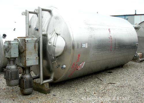 USED:Stainless Fabrication Inc double motion mix tank, 4000 gallon, 316L stainless steel, vertical. 7' diameter x 13' straight side. Dished top, coned bottom, stainless steel agitator bridge with a d...