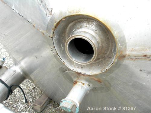 USED:Stainless Fabrication Inc double motion mix tank, 4000 gallon, 316L stainless steel, vertical. 7' diameter x 13' straight side. Dished top, coned bottom, stainless steel agitator bridge with a d...