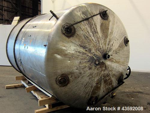 Used Stapco Tank, 3200 Gallon, 304 Stainless Steel, Vertical. Approximately 84" diameter x 130" straight side, open top with a cover, dished bottom. Approximately 48" tall sidewall section added to o...