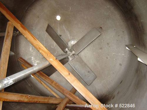 USED: 3000 Gallon stainless steel jacketed mix tank/reactor. 90" OD x105" straight side, 316 stainless steel construction with carbon steeljacket. Top head is 1/2" solid 316 stainless steel, shell 5/...