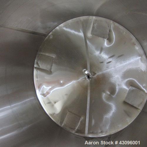 Used Toronto Coppersmithing Tank, 2500 Gallon, 304 Stainless Steel, Vertical. Approximate 84" diameter x 96" straight side, open top with a bolt on cover with (2) 1/3 hinged covers, dished bottom. (2...
