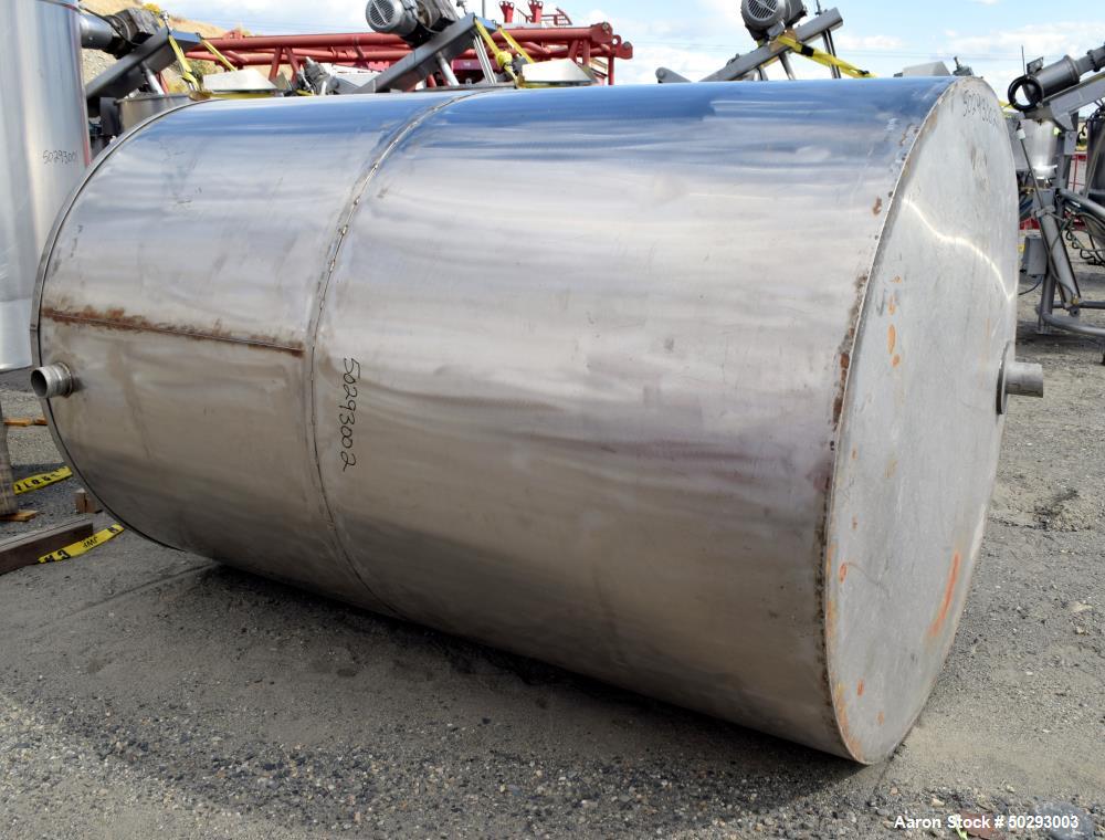 Used Tank, Approximately 1,100 Gallon