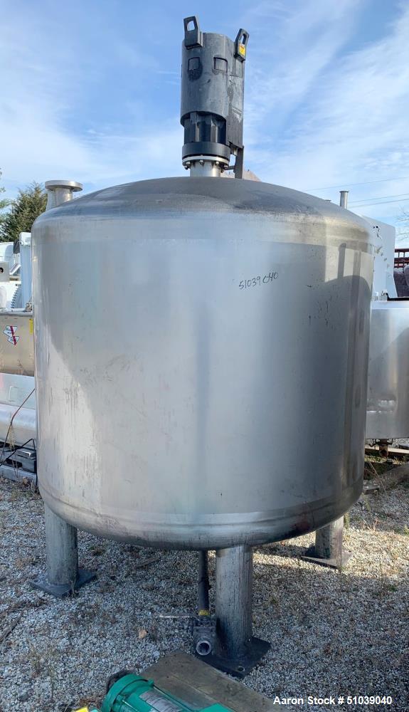 Used Mix Tank, Approximately 1000 gallon
