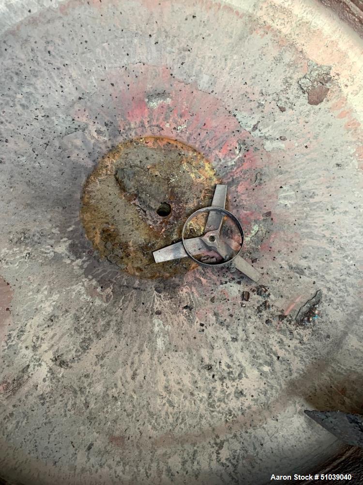 Used Mix Tank, Approximately 1000 gallon