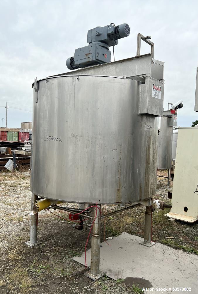 Viatec 1049 Gallon Stainless Steel Jacketed Mix Tank
