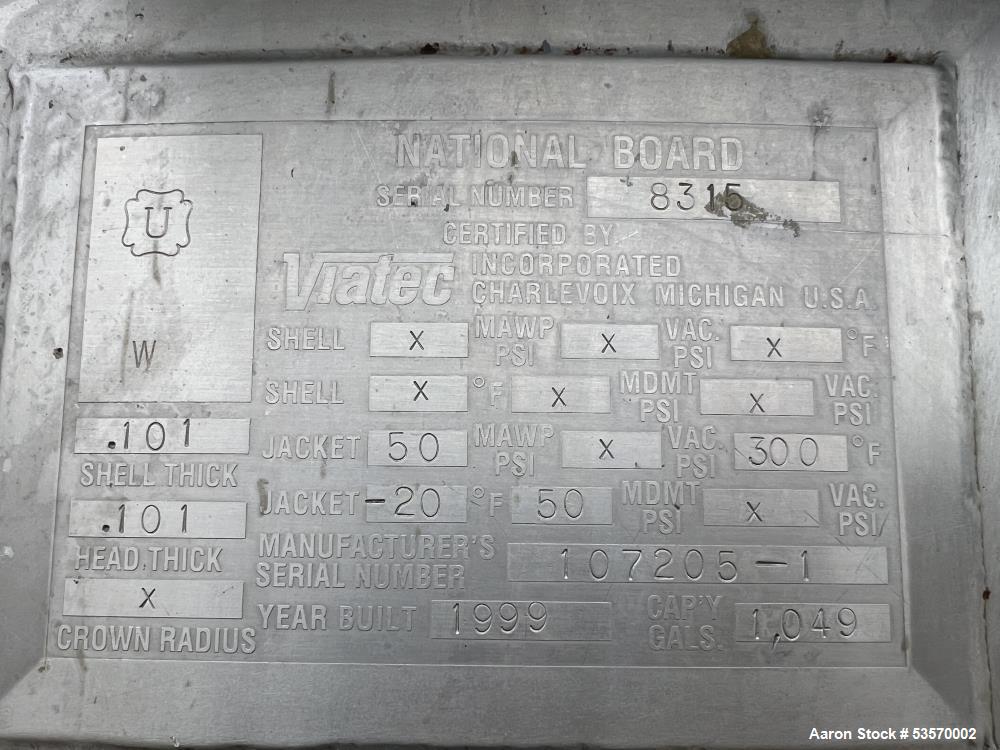 Viatec 1049 Gallon Stainless Steel Jacketed Mix Tank