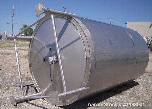 Used W.H.E Bio-Systems Inc. Tank, 4000 Gallon, 304 Stainless Steel, Vertical. 92" diameter x 140" straight side. Slight cone top, coned bottom. Internal spray ball. Side bottom entering Lightnin Agit...