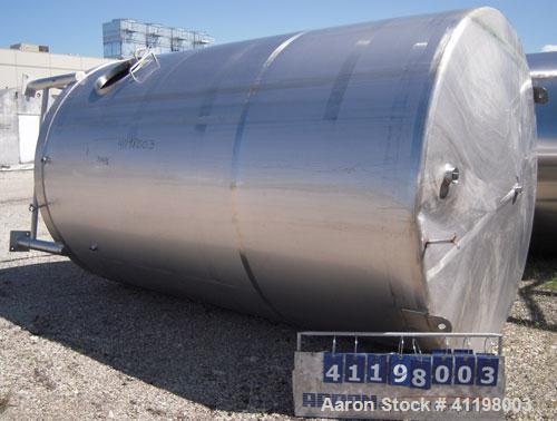 Used W.H.E. Bio-Systems Tank, 4000 Gallon, 304 Stainless Steel, Vertical. 92" diameter x 140" straight side. Slight cone top, coned bottom. Internal spray ball. Side bottom entering agitator, approxi...