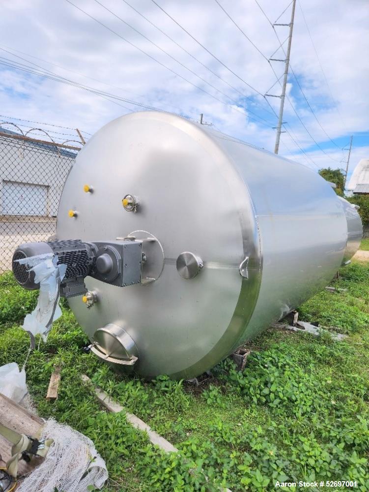Unused- Sprinkman Jacketed Mix Tank, 3,000 Gallons, 304 Stainless Steel, Vertical. Approximate 90" diameter x 120" straight side, dished top, coned bottom. #4 Finish internal, 26" wide bottom sidewal...