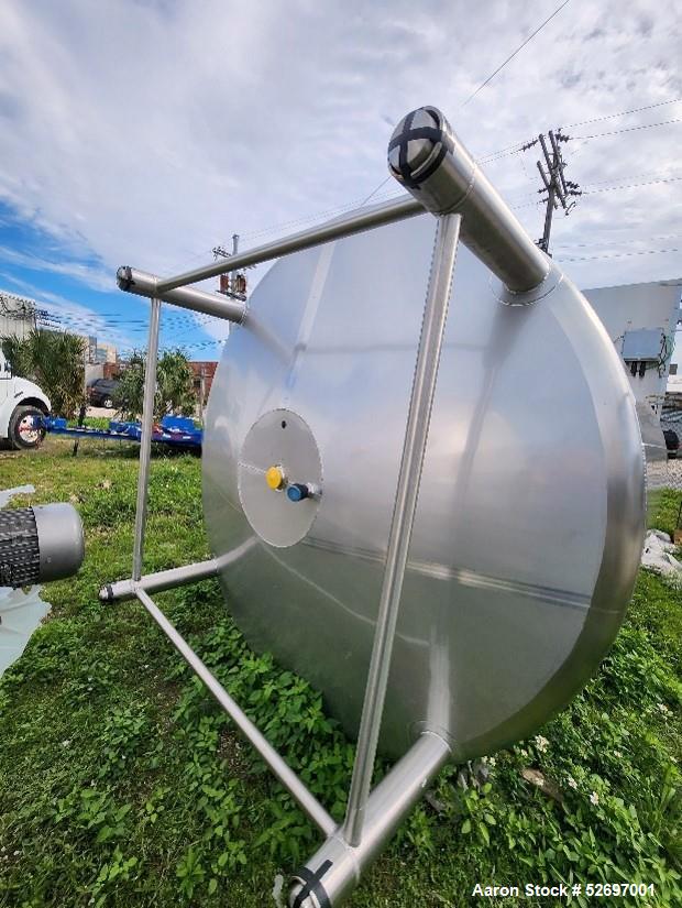 Unused- Sprinkman Jacketed Mix Tank, 3,000 Gallons, 304 Stainless Steel, Vertical. Approximate 90" diameter x 120" straight side, dished top, coned bottom. #4 Finish internal, 26" wide bottom sidewal...