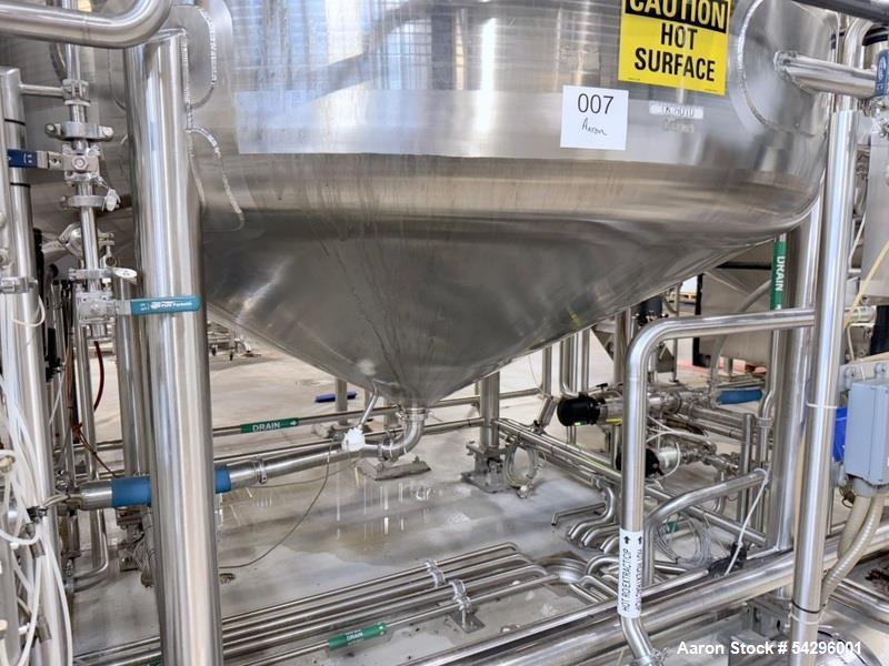 Used Sprinkman Agitated Pressure Tank,  Approximate 3,767 Gallon, Stainless Steel. Internal rated 45/FV psi at -20 to 350 degrees F. 304 stainless steel, vertical, slight dished top and cone bottom. ...