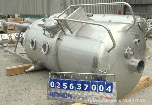 Used Walker Stainless Flash Cooler Pressure Tank, 1000 Gallon, Model FC-1, 316L Stainless Steel, Vertical. 54" diameter x 108" straight side, dish top, 44" coned bottom. Internal rated 15 psig and -1...