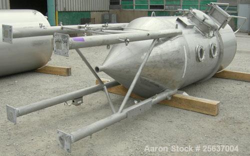 Used Walker Stainless Flash Cooler Pressure Tank, 1000 Gallon, Model FC-1, 316L Stainless Steel, Vertical. 54" diameter x 108" straight side, dish top, 44" coned bottom. Internal rated 15 psig and -1...