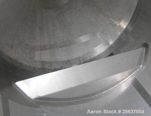Used Walker Stainless Flash Cooler Pressure Tank, 1000 Gallon, Model FC-1, 316L Stainless Steel, Vertical. 54" diameter x 108" straight side, dish top, 44" coned bottom. Internal rated 15 psig and -1...