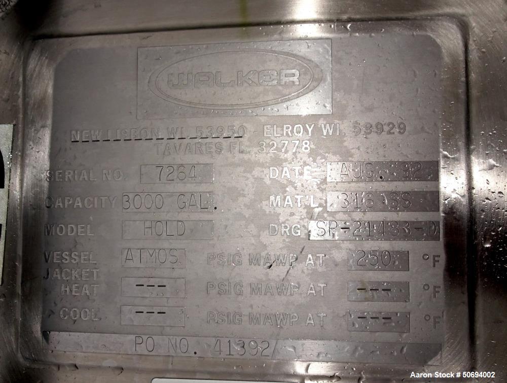 Used Walker Holding Tank, 3000 Gallon, 316 Stainless Steel, Vertical.