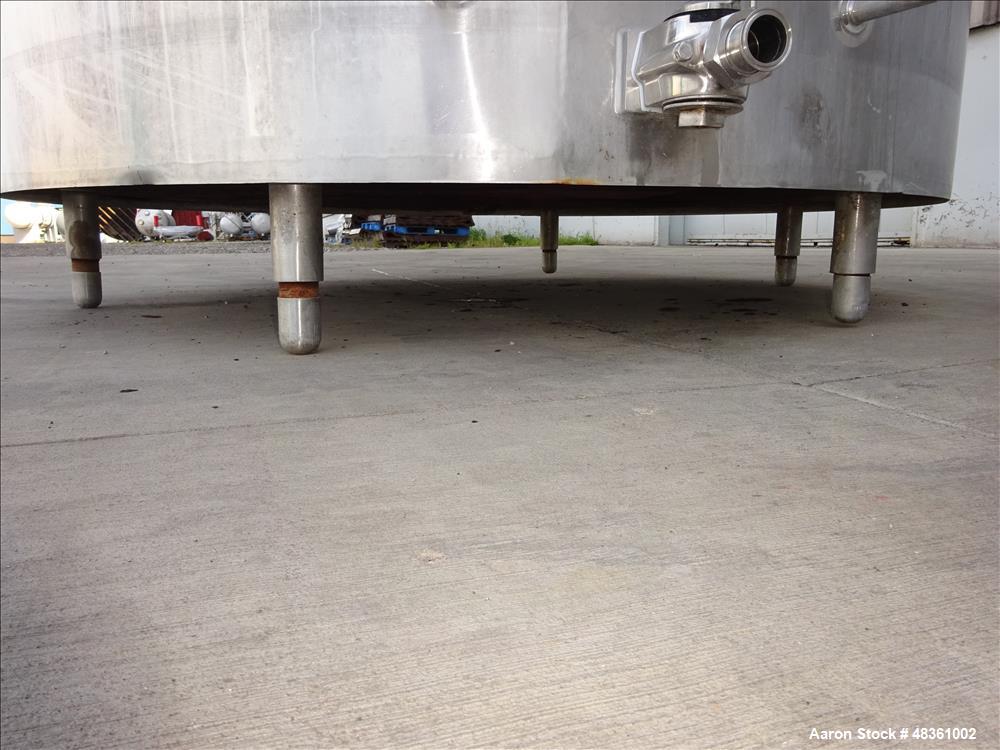 Used Walker Stainless Mix Tank, Model PZ-B, 1,000 Gallon, 304 Stainless Steel,