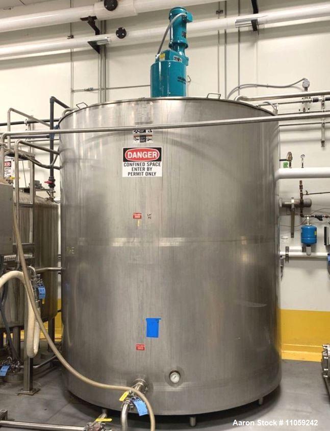 Used 2500 Gallon Walker Jacketed Stainless Steel Mix Tank