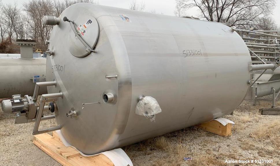 Walker Stainless Equipment 3,000 Gallon Mix Tank