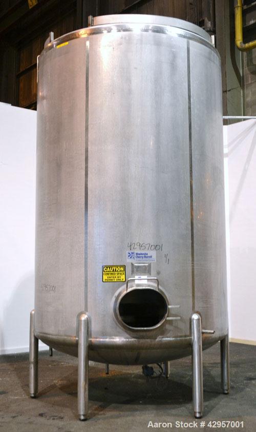 Used Cherry-Burrell Storage Tank, 4500 Gallon, Model CVD, 316L Stainless Steel, Vertical. 96" Diameter x 135" straight side, dished top and bottom. Bottom head is dimpled jacketed for water circulati...