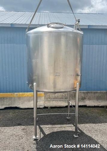 Used- 1850 Gallon Waukesha Cherry Burrell 316 Stainless Steel Tank. Interior Dimensions: 80" x 74" straight side. Center dis...
