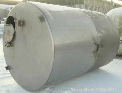 Used Will-Flow Tank, 2400 Gallon, 304 Stainless Steel, Vertical. 78" diameter x 114" straight side. Flat top, dish bottom. Bottom head dimple jacket rated 50 psi at 300 deg F. Side entering 3 blade p...