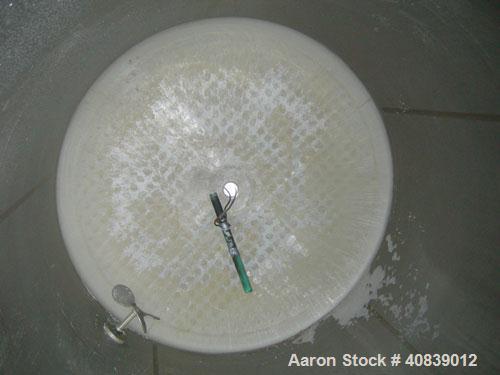 Used Will-Flow Tank, 2400 Gallon, 304 Stainless Steel, Vertical. 78" diameter x 114" straight side. Flat top, dish bottom. Bottom head dimple jacket rated 50 psi at 300 deg F. Side entering 3 blade p...