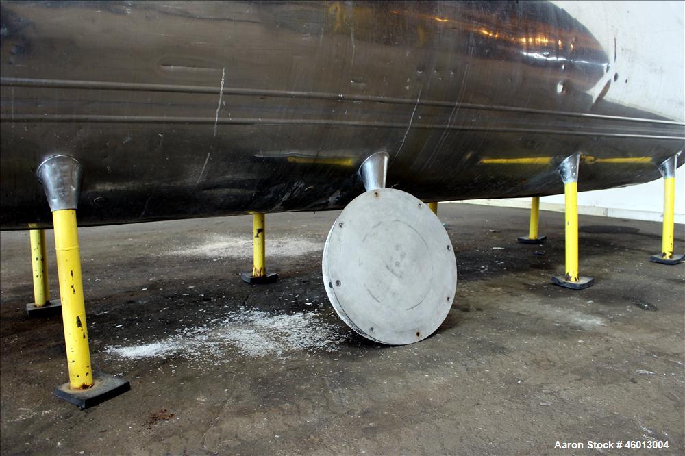 Used Zero Milk Cooling Tank, Model NV1500, 1,500 Gallon