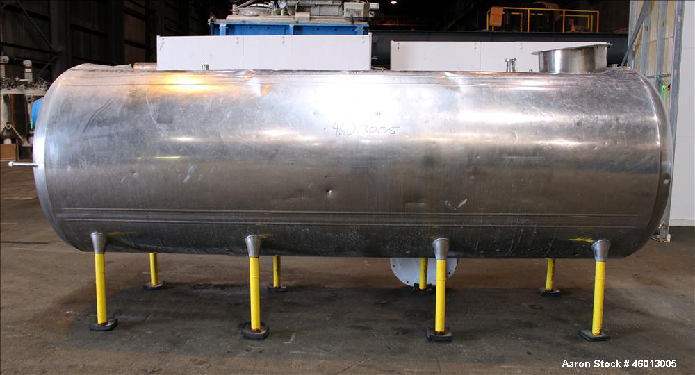 Used Zero Milk Cooling Tank, Model NV1500, 1,500 Gallon, 304 Stainless steel, Horizontal. Approximate 52" diameter x 154" straight side. Dished heads. Dimple jacketed. Insulated with stainless steel ...
