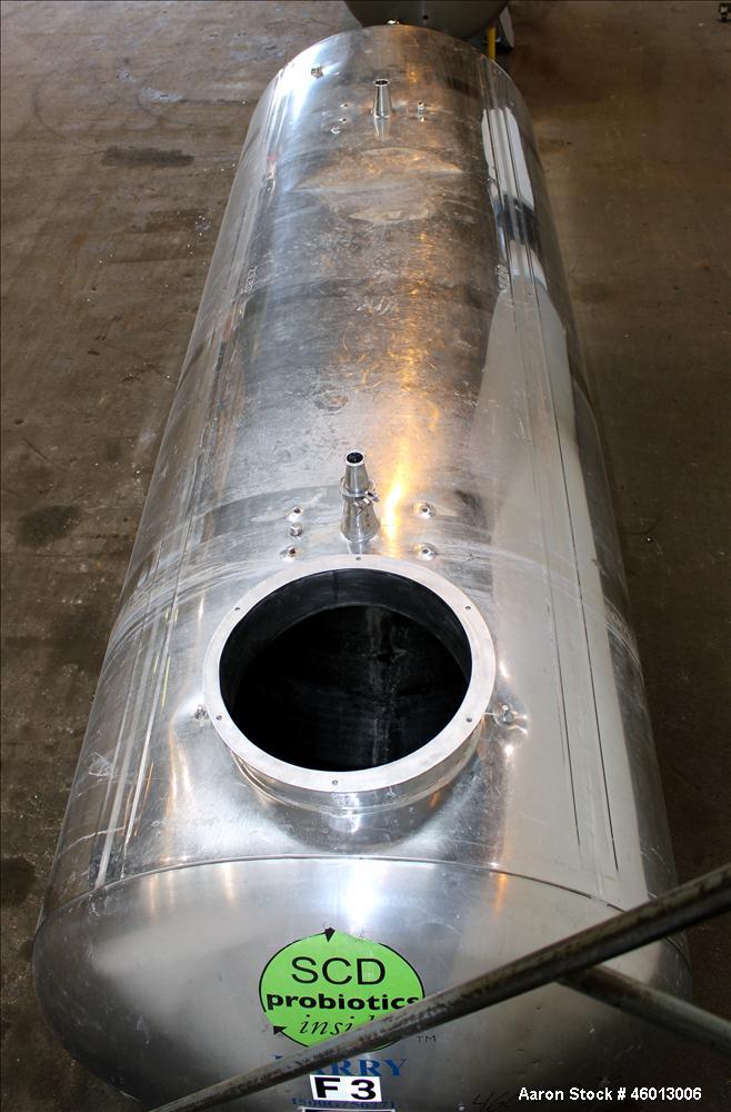 Used Zero Milk Cooling Tank, Model NV1500, 1,500 Gallon, 304 Stainless steel, Horizontal. Approximate 52" diameter x 154" straight side. Dished heads. Dimple jacketed. Insulated with stainless steel ...