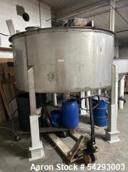 Used-Tank, 1,100 Gallon Processing Vessel. 9' dia. X 10' high. With agitator, motor and VFD controller.  Stainless steel. 3"...